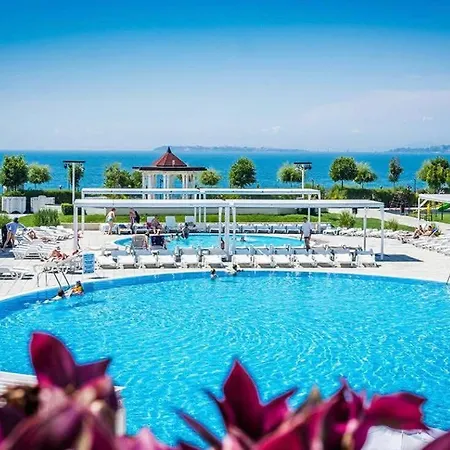 Apartament Premier *